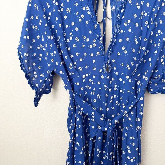 FAITHFULL THE BRAND | La Villa Blue Floral Print Wide-Leg Jumpsuit | Size 6 - Picture 6 of 13